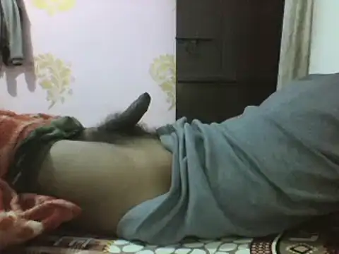 Snapshot of Desi_GfBf chatting on 2, 2, 2025 Desi GfBf online show from 2, 2, 2025