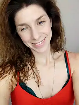 Snapshot of YourSuperModel chatting on 27, 11, 2025 YourSuperModel online show from 27, 11, 2025