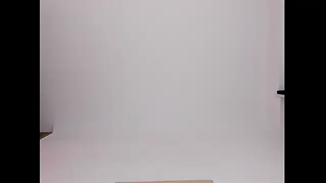 YourSuperModel online show from 19, 4, 2026