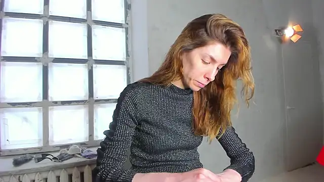 Snapshot of YourSuperModel chatting on 13, 3, 2025 YourSuperModel online show from 13, 3, 2025