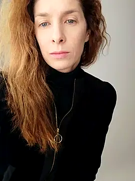 Snapshot of YourSuperModel chatting on 21, 10, 2025 YourSuperModel online show from 21, 10, 2025