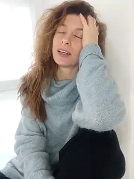 Snapshot of YourSuperModel chatting on 26, 9, 2025 YourSuperModel online show from 26, 9, 2025