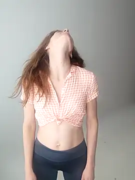 Snapshot of YourSuperModel chatting on 9, 10, 2025 YourSuperModel online show from 9, 10, 2025