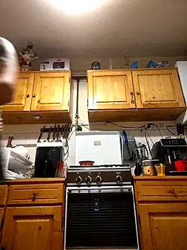 intx800 online show from 10, 10, 2025