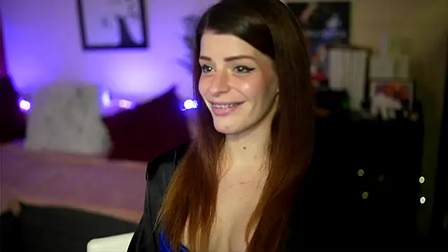 Bellis Perenis online show from 14, 10, 2025