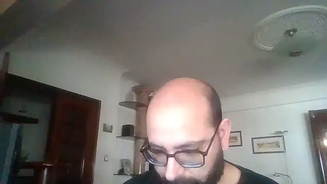 Snapshot of manokiitoo chatting on 1, 4, 2026 manokiitoo online show from 1, 4, 2026