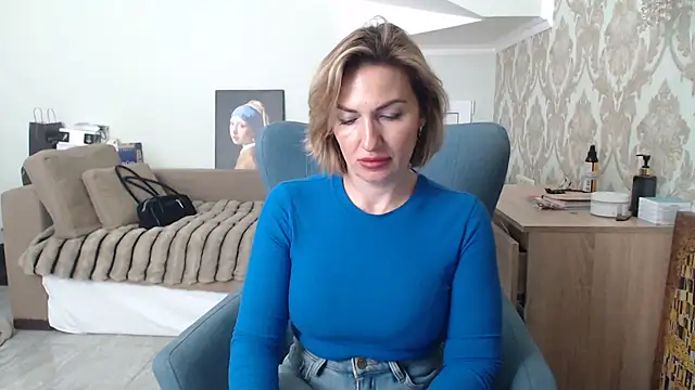 Snapshot of Mallinia chatting on 14, 5, 2026 Mallinia online show from 14, 5, 2026