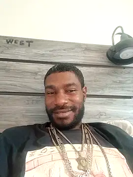 Snapshot of Mcoleman4642 chatting on 10, 9, 2025 Mcoleman4642 online show from 10, 9, 2025