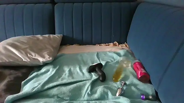 axecoman60 online show from 9, 3, 2025