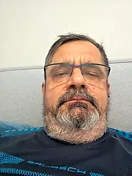 axecoman60 online show from 15, 1, 2026