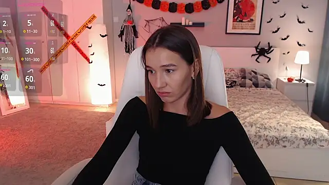 Bellla Haddid online show from 26, 10, 2025