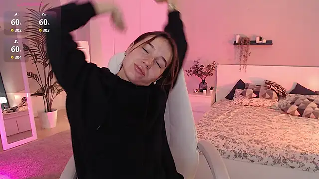 Bellla Haddid online show from 23, 9, 2025