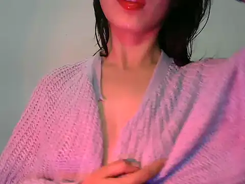 Snapshot of amrita2210 chatting on 8, 3, 2025 amrita2210 online show from 8, 3, 2025