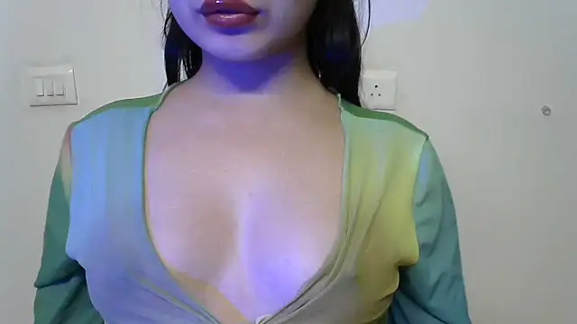 amrita2210 online show from 8, 2, 2026