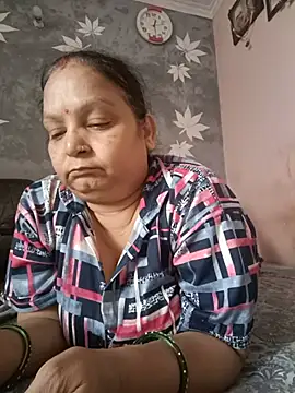 Snapshot of Kavya_kapoor chatting on 21, 7, 2026 Kavya kapoor online show from 21, 7, 2026
