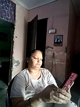 Kavya kapoor online show from 12, 4, 2026