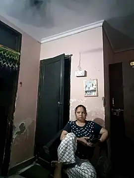 Kavya kapoor online show from 12, 3, 2025