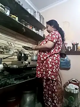 Kavya kapoor online show from 5, 3, 2026