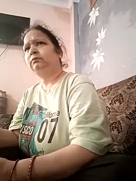Kavya kapoor online show from 16, 3, 2025