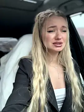 Devill Angel  online show from 29, 11, 2025