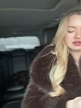 Devill Angel  online show from 18, 1, 2026