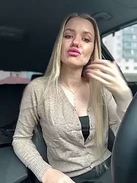 Devill Angel  online show from 31, 10, 2025