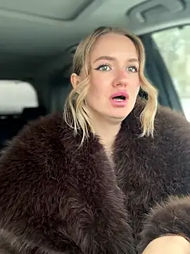 Devill Angel  online show from 11, 1, 2026