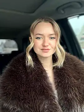 Devill Angel  online show from 15, 1, 2026