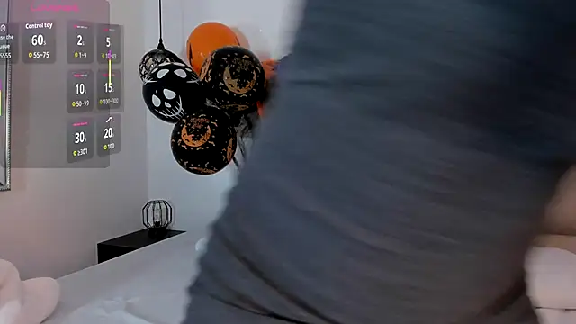 Rose Evans   online show from 27, 10, 2025