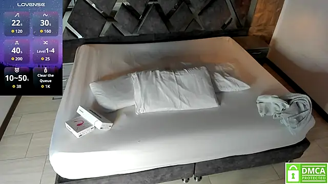 Rose Evans   online show from 29, 11, 2025