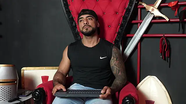 Snapshot of ERIC_HARRISON chatting on 23, 11, 2025 ERIC HARRISON online show from 23, 11, 2025