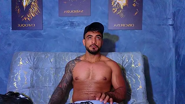 Snapshot of ERIC_HARRISON chatting on 12, 10, 2025 ERIC HARRISON online show from 12, 10, 2025