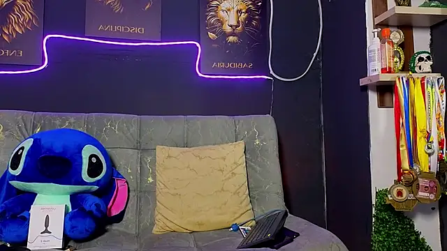 Snapshot of ERIC_HARRISON chatting on 28, 11, 2025 ERIC HARRISON online show from 28, 11, 2025