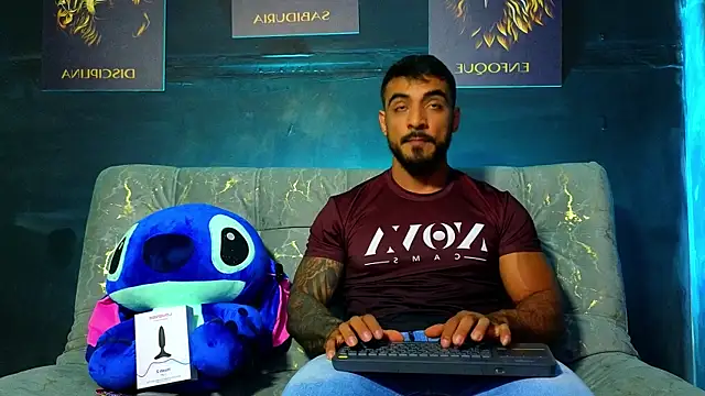 Snapshot of ERIC_HARRISON chatting on 25, 10, 2025 ERIC HARRISON online show from 25, 10, 2025