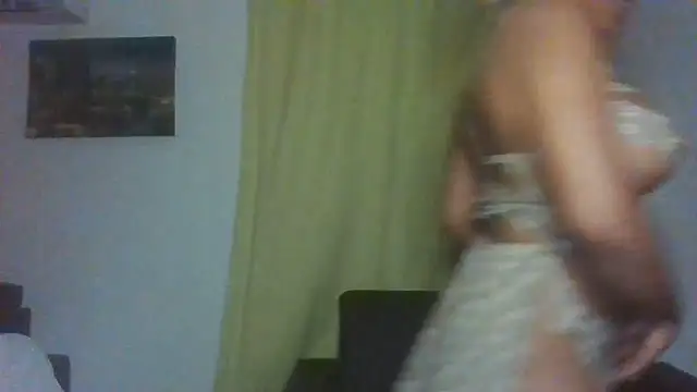 Snapshot of thekelliecapri chatting on 23, 6, 2026 thekelliecapri online show from 23, 6, 2026
