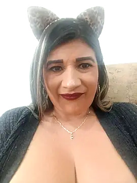 Hannahcandyy online show from 6, 2, 2026