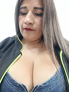 Snapshot of Hannahcandyy chatting on 20, 6, 2026 Hannahcandyy online show from 20, 6, 2026