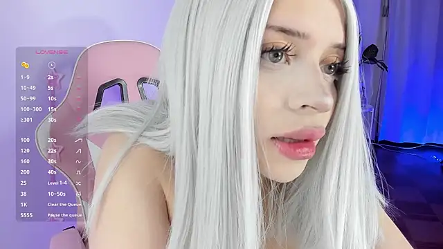 Kendall Bunnyy online show from 19, 4, 2026