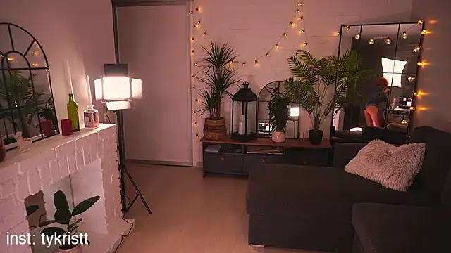 Heidi11 online show from 17, 1, 2026