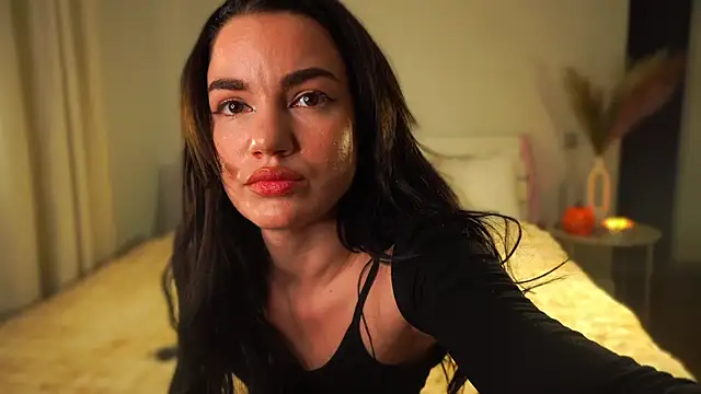 Heidi11 online show from 15, 10, 2025