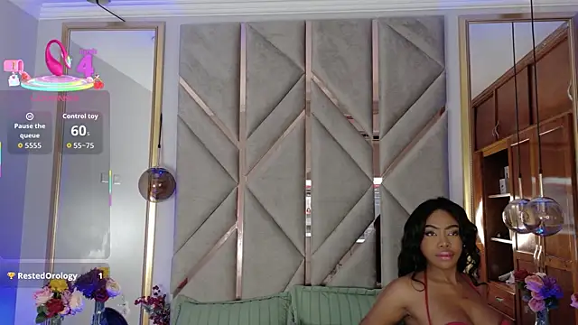 Lola King online show from 11, 11, 2025