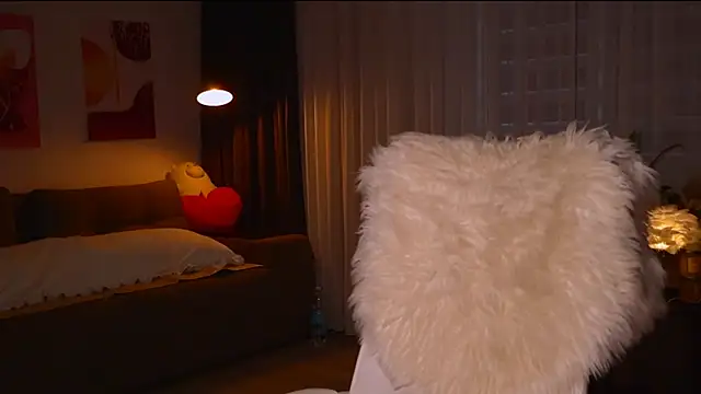 Lady  Boom online show from 21, 4, 2026