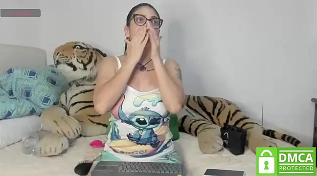 micaelajones online show from 9, 1, 2025