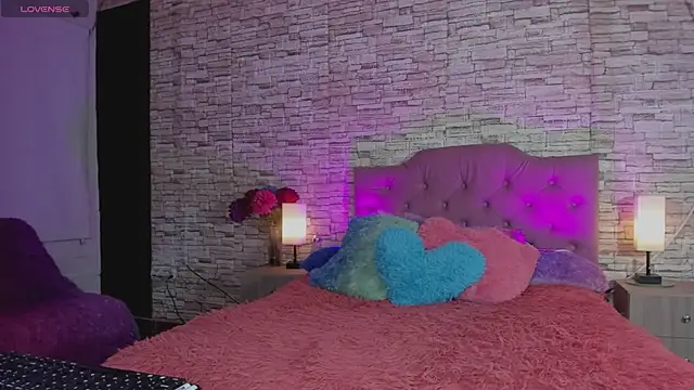 kitty queen10 online show from 17, 9, 2025