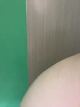 littlemelodi18 online show from 11, 3, 2026