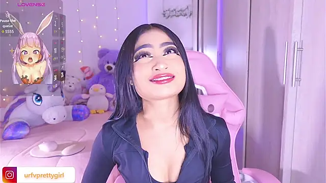 Snapshot of urfavprettygirl chatting on 9, 8, 2026 urfavprettygirl online show from 9, 8, 2026