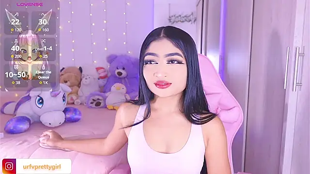 Snapshot of urfavprettygirl chatting on 23, 7, 2026 urfavprettygirl online show from 23, 7, 2026