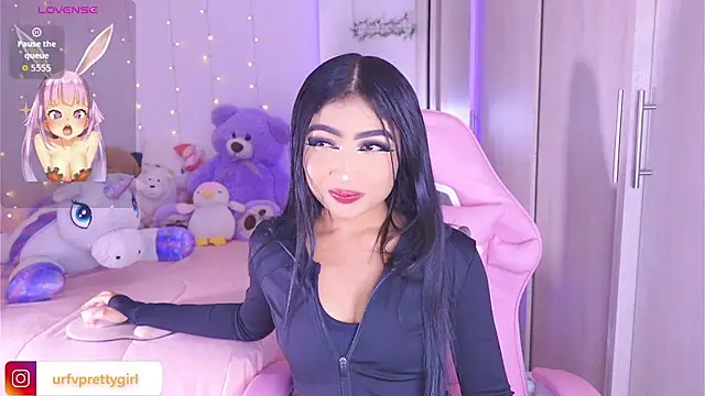 Snapshot of urfavprettygirl chatting on 9, 8, 2026 urfavprettygirl online show from 9, 8, 2026