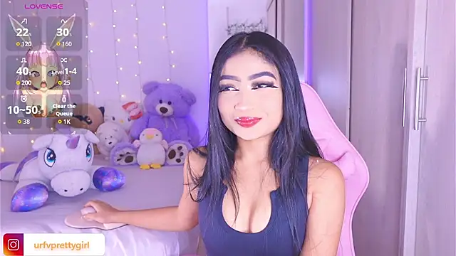 Snapshot of urfavprettygirl chatting on 5, 7, 2026 urfavprettygirl online show from 5, 7, 2026