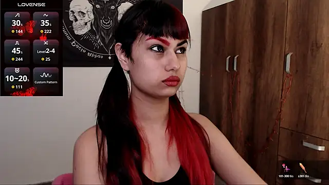 Snapshot of Little-Lucifer chatting on 22, 5, 2026 Little-Lucifer online show from 22, 5, 2026